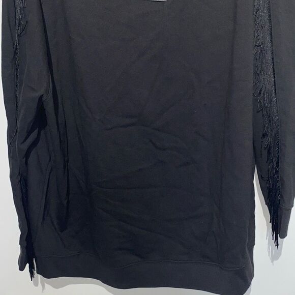 Levi's Women's Black Plus Reese Fringe Crew Neck Pullover Sweatshirt Size 3X - Picture 2 of 9